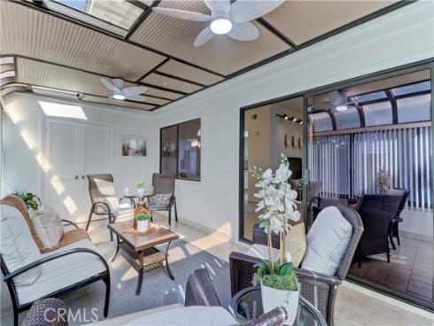 8566 Sierra 911-D , Huntington Beach, CA