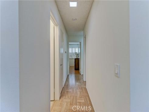 8566 Sierra 911-D , Huntington Beach, CA