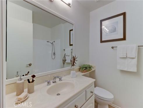 8566 Sierra 911-D , Huntington Beach, CA