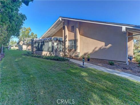 8566 Sierra 911-D , Huntington Beach, CA