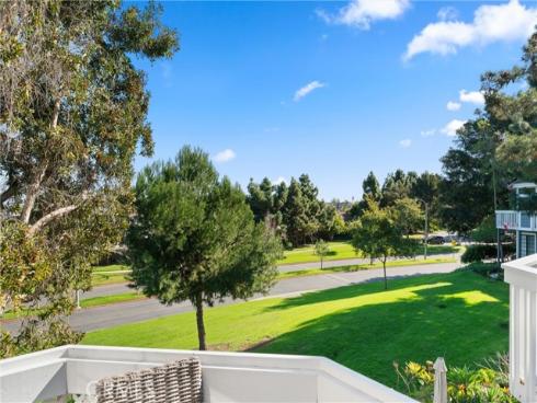 20212 Sealargo 203 Lane, Huntington Beach, CA