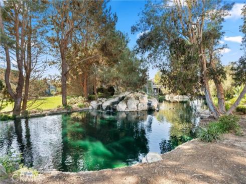 20212 Sealargo 203 Lane, Huntington Beach, CA