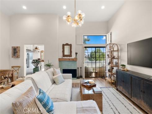 20212 Sealargo 203 Lane, Huntington Beach, CA