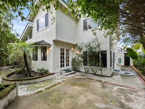 4232 Pierson Drive, Huntington Beach, CA