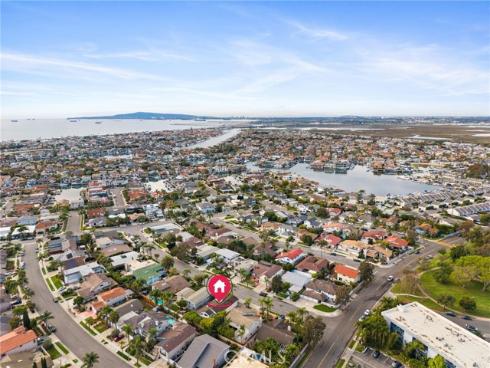 4232 Pierson Drive, Huntington Beach, CA