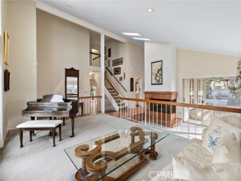 4232 Pierson Drive, Huntington Beach, CA