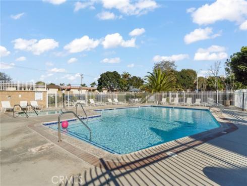 4852 Cabana 102 Drive, Huntington Beach, CA