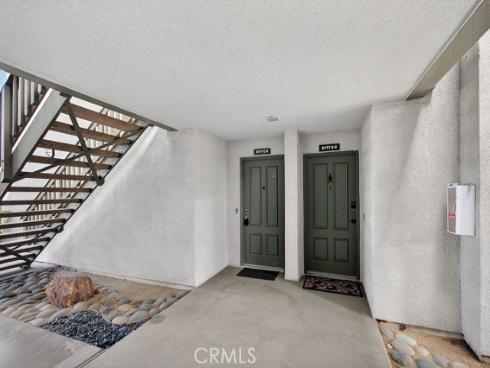8777  Coral Springs  8C  Court, Huntington Beach, CA