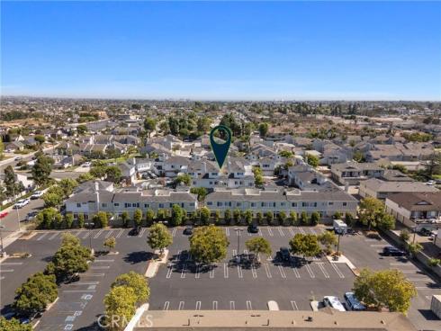 18723 Chapel Lane , Huntington Beach, CA