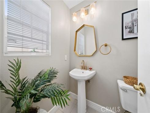 18723 Chapel Lane , Huntington Beach, CA