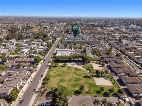 18723 Chapel Lane , Huntington Beach, CA