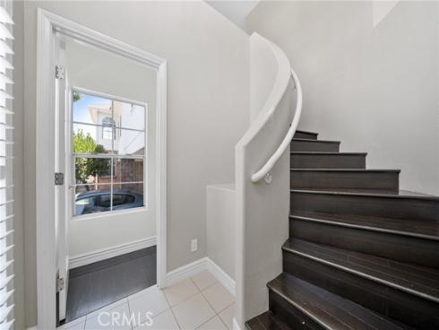 18723 Chapel Lane , Huntington Beach, CA