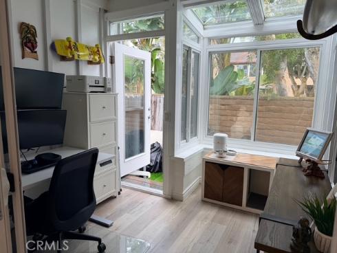 17082 Pacific Coast Hwy 94 , Huntington Beach, CA