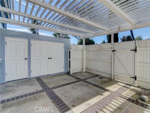 8409 Dory , Huntington Beach, CA