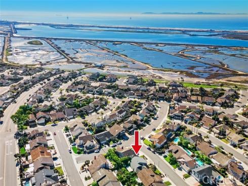 17552 Putney , Huntington Beach, CA