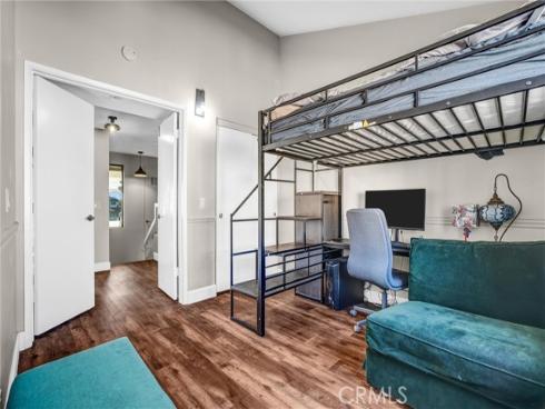 16501 Bordeaux Lane 211 , Huntington Beach, CA