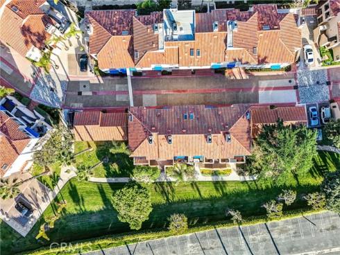 16501 Bordeaux Lane 211 , Huntington Beach, CA