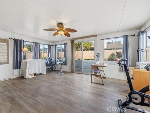 6021 Ivory Circle, Huntington Beach, CA