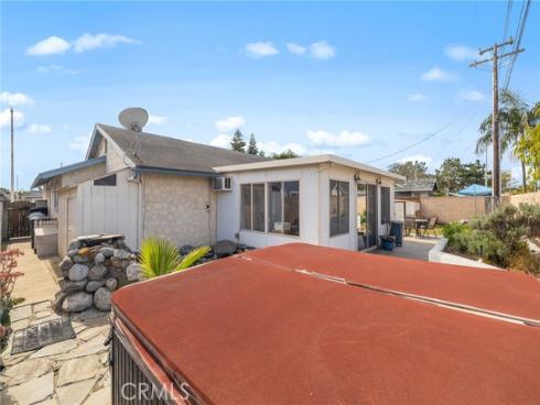 6021 Ivory Circle, Huntington Beach, CA