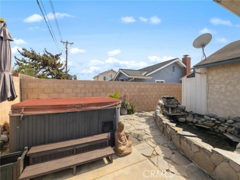 6021 Ivory Circle, Huntington Beach, CA