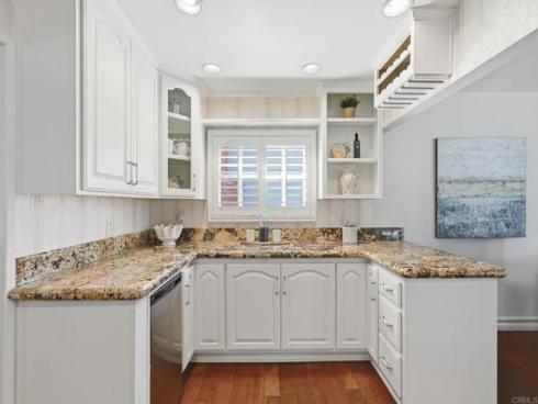 17821 Quintana Lane, Huntington Beach, CA