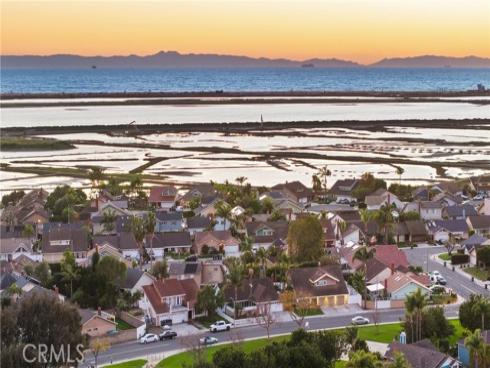 5642 Brighton Drive, Huntington Beach, CA
