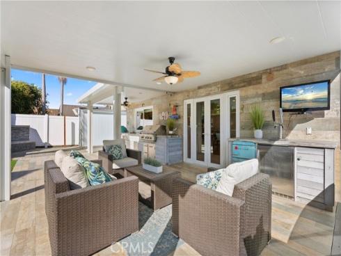 5642 Brighton Drive, Huntington Beach, CA