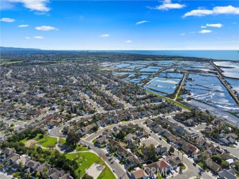 5642 Brighton Drive, Huntington Beach, CA