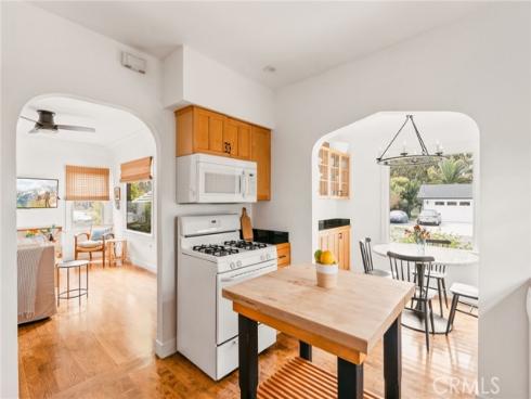 816 11th , Huntington Beach, CA