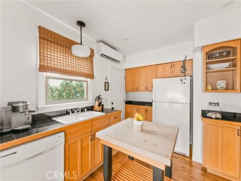 816 11th , Huntington Beach, CA