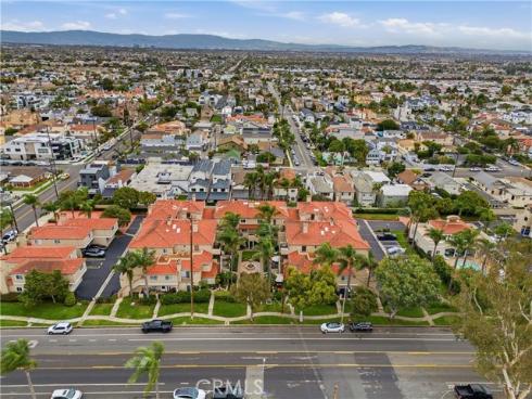 626 Lake 38 , Huntington Beach, CA