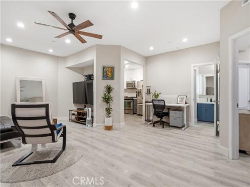 626 Lake 38 , Huntington Beach, CA