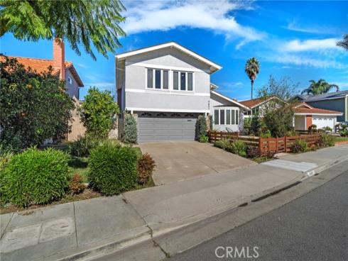 9801 Mammoth Drive, Huntington Beach, CA