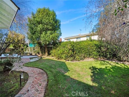 9801 Mammoth Drive, Huntington Beach, CA