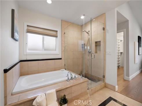 17541 Beckwall , Huntington Beach, CA