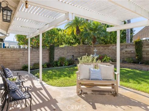 17541 Beckwall , Huntington Beach, CA