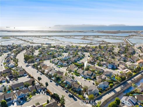 17541 Beckwall , Huntington Beach, CA