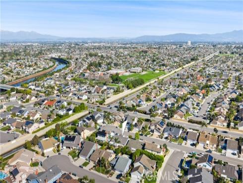 17541  Beckwall  , Huntington Beach, CA