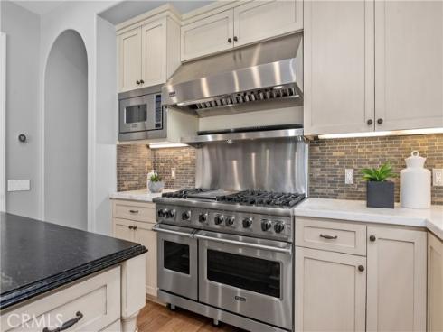 613 12th , Huntington Beach, CA