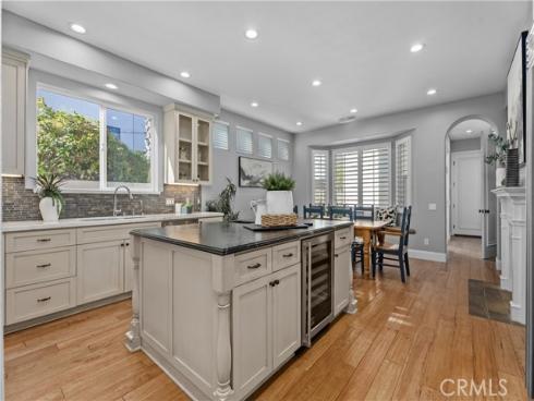 613 12th , Huntington Beach, CA