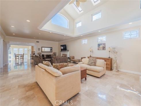 17762 Prescott Lane , Huntington Beach, CA