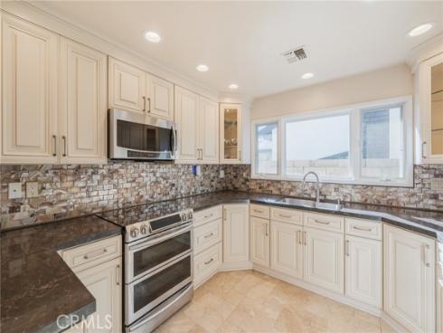 17762 Prescott Lane , Huntington Beach, CA