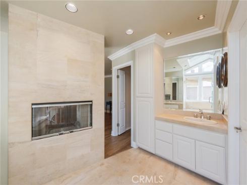 17762 Prescott Lane , Huntington Beach, CA