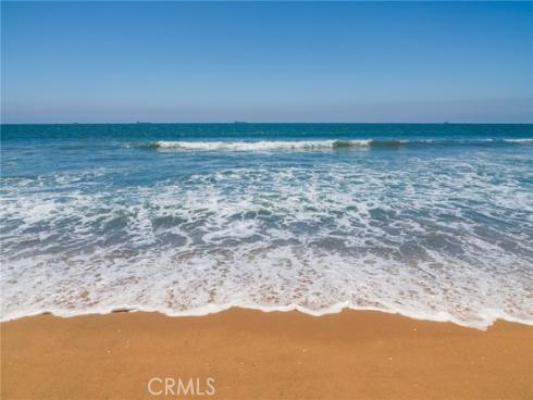 17762 Prescott Lane , Huntington Beach, CA