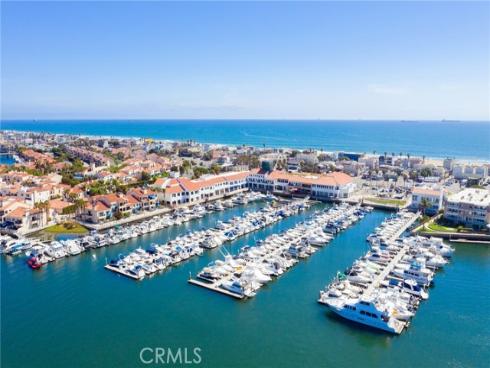 17762 Prescott Lane , Huntington Beach, CA