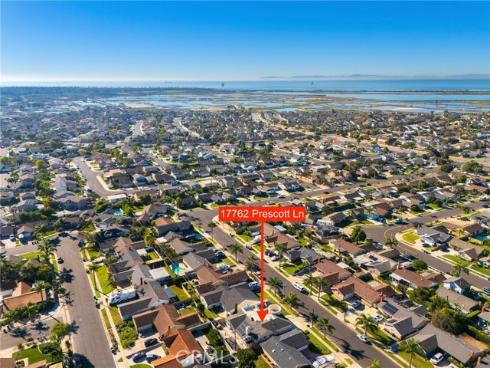 17762 Prescott Lane , Huntington Beach, CA