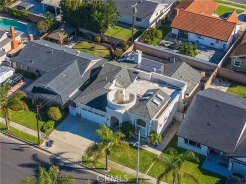 17762 Prescott Lane , Huntington Beach, CA