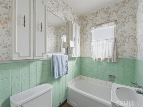 110  Alabama   Street, Huntington Beach, CA