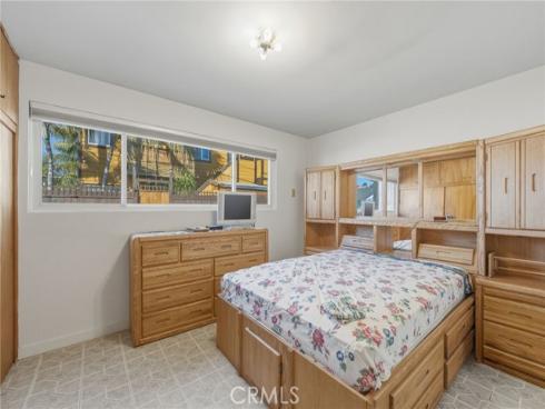 110  Alabama   Street, Huntington Beach, CA