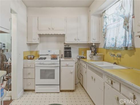 110  Alabama   Street, Huntington Beach, CA